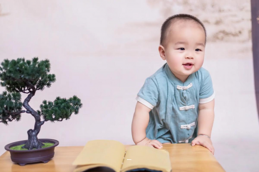 汉川孕妇显怀是几个月